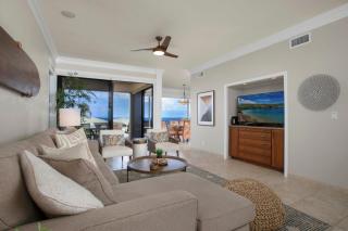 Kapalua Bay Villas 2 Free Rental Cars KBM Resorts Large Master Suite 2 Units 3 Bedrooms ML-2014 - 1