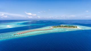 Hurawalhi Island Resort - 9