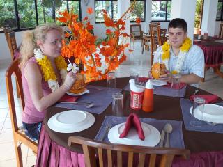 Sea View Beach Hotel - Nilaveli - 2