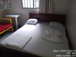 The Cozy Burrow Ltd Guest House - 4