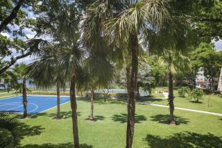 Palm-Aire Resort 2BR Apartment - 1