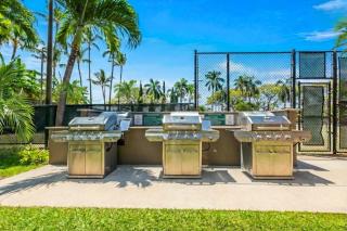 KBM Resorts FREE CAR Kaanapali Shores Ocean view 2-Bedroom Condo with Huge Lanai Steps to Pool KS-258 - 5