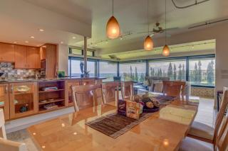 KBM Resorts FREE CAR Kapalua Ridge Villas Ocean view Large 2-Story Villa with 3-Bedrooms KRV-722 - 2