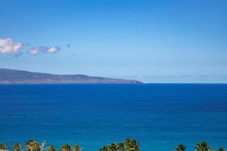 KBM Resorts FREE CAR Kapalua Ridge Villas Oceanfront 2-Bedroom Condo with Expansive Lanai and Breathtaking views KRV-1622 - 5