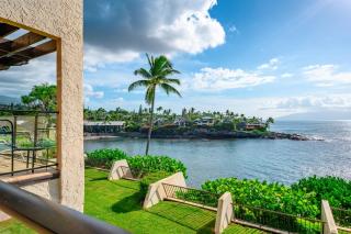 KBM Resorts FREE CAR Napili Point Oceanfront Spacious 2-Bedroom Villa NAP-C18 - 8