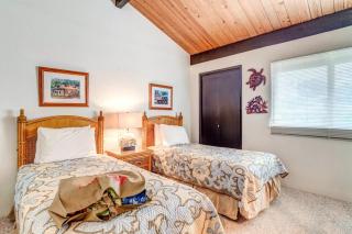 KBM Resorts FREE CAR Napili Point Stunning Ocean view Gorgeous 2-Bedroom Condo NAP-C42 - 8