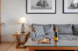 KBM Resorts FREE CAR Papakea Ocean view Renovated 3-Bedroom Condo and Fully Air Conditioned PKC-403 - 1