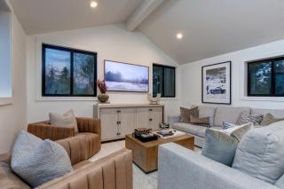 KBM Resorts Hidden Creek Bright and Airy Near Canyons Cabriolet Gas Fireplace Private Hot Tub Comm Summer Pool HCT-26c - 0