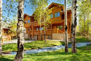 KBM Resorts Timber Wolf Lodge Mountain Elegance with Gas Fireplace Common Hot Tubs Near Canyons Village TWL-5b - 8