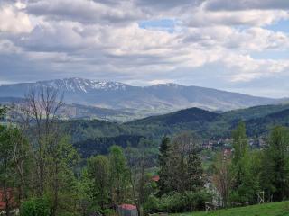 House with a garden and a view of the mountains - 6