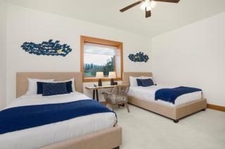 The Resort at Kapalua Bay 3 Free Rental Cars KBM Resorts Gorgeous Ocean Front 3 Units 9 Bedrooms ML-1595 - 2