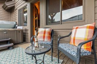 Walk to Ski Slopes Trails Cozy 2-Bedroom Recently Renovated Condo with Pool Hot Tub BBQ and AC BBL-351A by KBM Resorts - 8