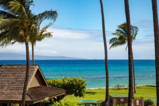 Oceanfront Studio FREE CAR Papakea Ocean view Renovated Studio PKE-304 by KBM - 8