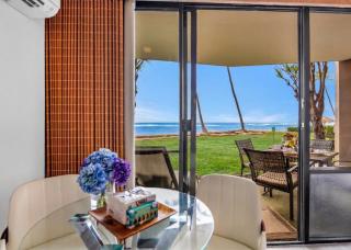 NEW Valley Isle Oceanfront Studio Recently Renovated with Rental Car Included on 6 Nights VIR-107 by KBM - 4