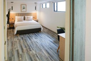 Hotel 86 Suites - 3
