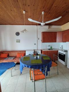 Takis Haikos House two minutes walk to the beach Peroulia - 7