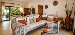 La VILLA ANKARENA Dans un domaine forestier tropical, PROPRIÉTÉ ENTIÈRE avec PISCINE PRIVEE, Wifi, TV Plage à 5 minutes à pieds - 8