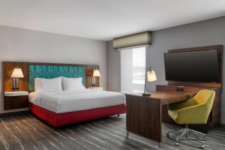 Hampton Inn & Suites Grafton - 7