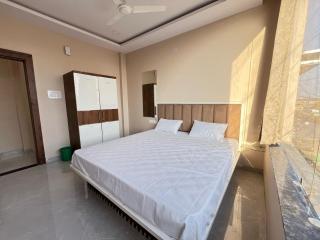 Collection O Indore International Airport Formerly Shrivanyaa - 9