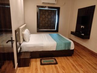 Hotel O Kamala Resort - 8