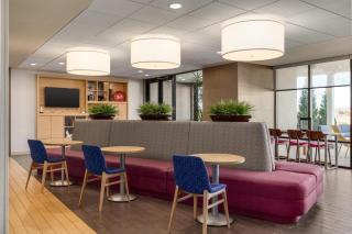 Home2 Suites by Hilton Farmington/Bloomfield - 6