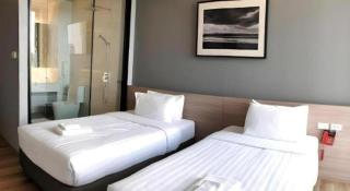 R Photo Hotel - 4