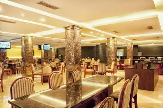 Grand Sakura Hotel - Medan - 4