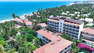Le Aqua Resort & Spa Phan Thiet - Swiss Village Resort & Spa - 0