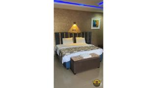 Wimpy hotel and suite beachfront - 4