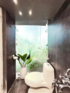 The Crystal Hall 5BHK Luxury Spacez Villa with Garden - 6