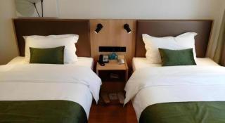 GreenTree Inn Express Cangzhou Yunhe District Mingzhu Market - Cangzhou - 1
