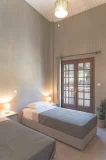Aria Seaview Villa - 4