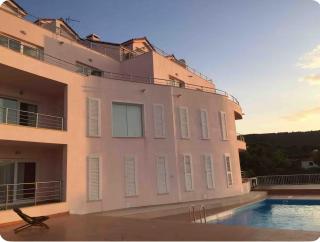 Blissful two bedroom apartmemt by the sea - 6