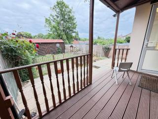 Lovely Home in Bexley with Parking - 4