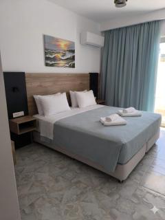 Haraki Bay Hotel and Luxury Apartments - 3