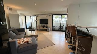 Premium Condo Sukhumvit 11 - Pool, Gym & Workspace - 8