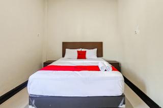 RedDoorz at Grand Cimanggis - 4