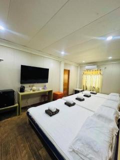 Cocomango's Resort - 2
