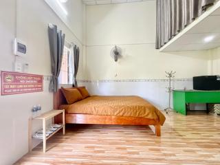 Nhà Nghỉ Sakura Homestay R10 - 1