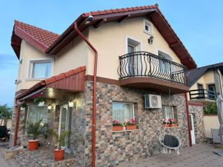 Nistor House-Delta Retreat - 0