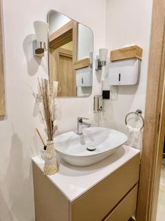 Urban 1 Bedroom Apt at Nova by Devtraco Plus - Roman Ridge - 8