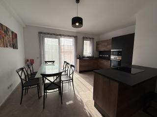 Arzis Holiday Home - 6