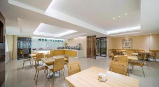 City Comfort Inn Maoming High Speed Railway Station Wenming Road - 2