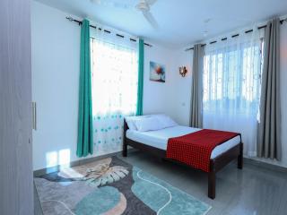 Azurah Coastal Stays Nyali Off Links Road - 4