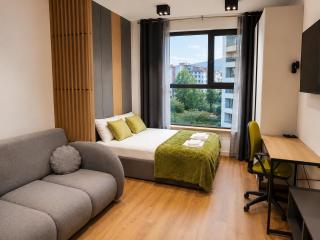 Aviva Central Chic Studio - 6