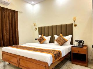Hotel CozyKey Rajpur Road - 9