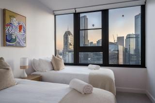 Sunrise River View 2BR CBD Apartment, Free Parking, Family & Work Friendly - Melbourne - 6
