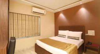 Mumbai Metro - The Executive Hotel - 6