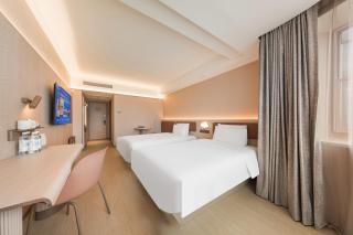 Hanting Hotel Beijing Railway Station Square - 3