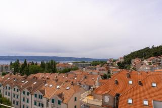 Newly renovated apartment with a beautiful view - Omiš - 8